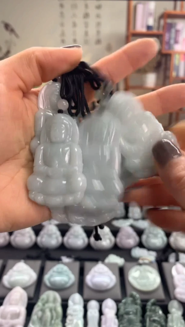 【闪购商品】翡翠吊坠(赠链)未镶嵌99观音打听下复印件