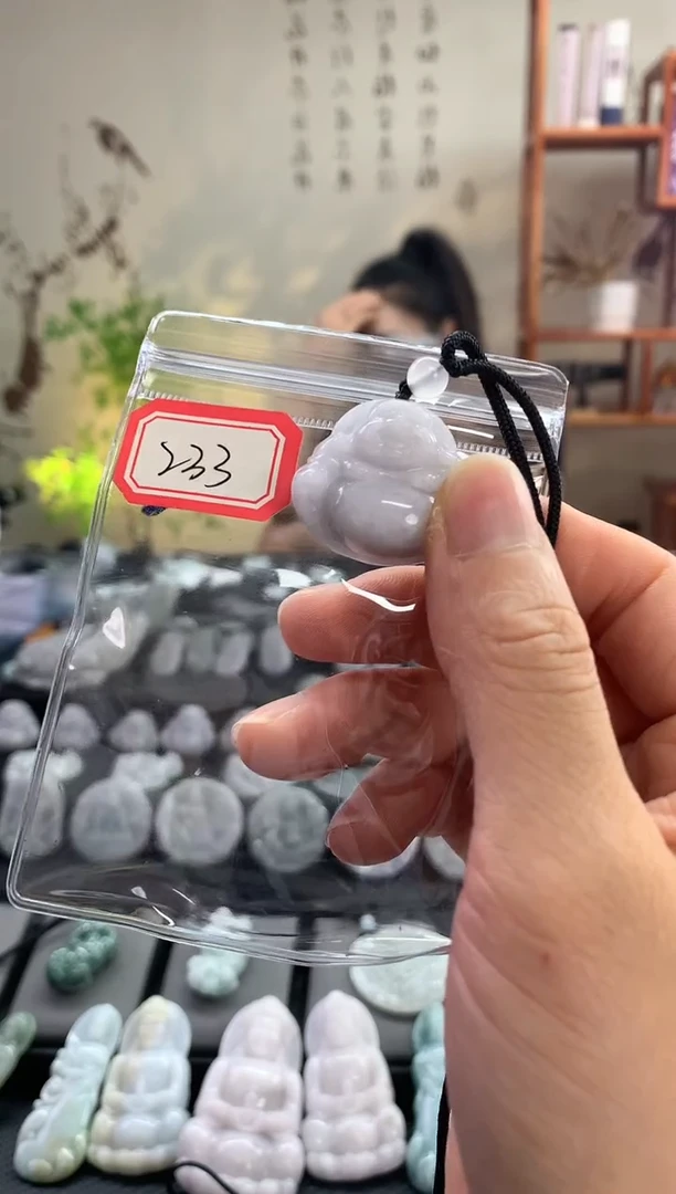 【闪购商品】翡翠吊坠(赠链)未镶嵌佛公233