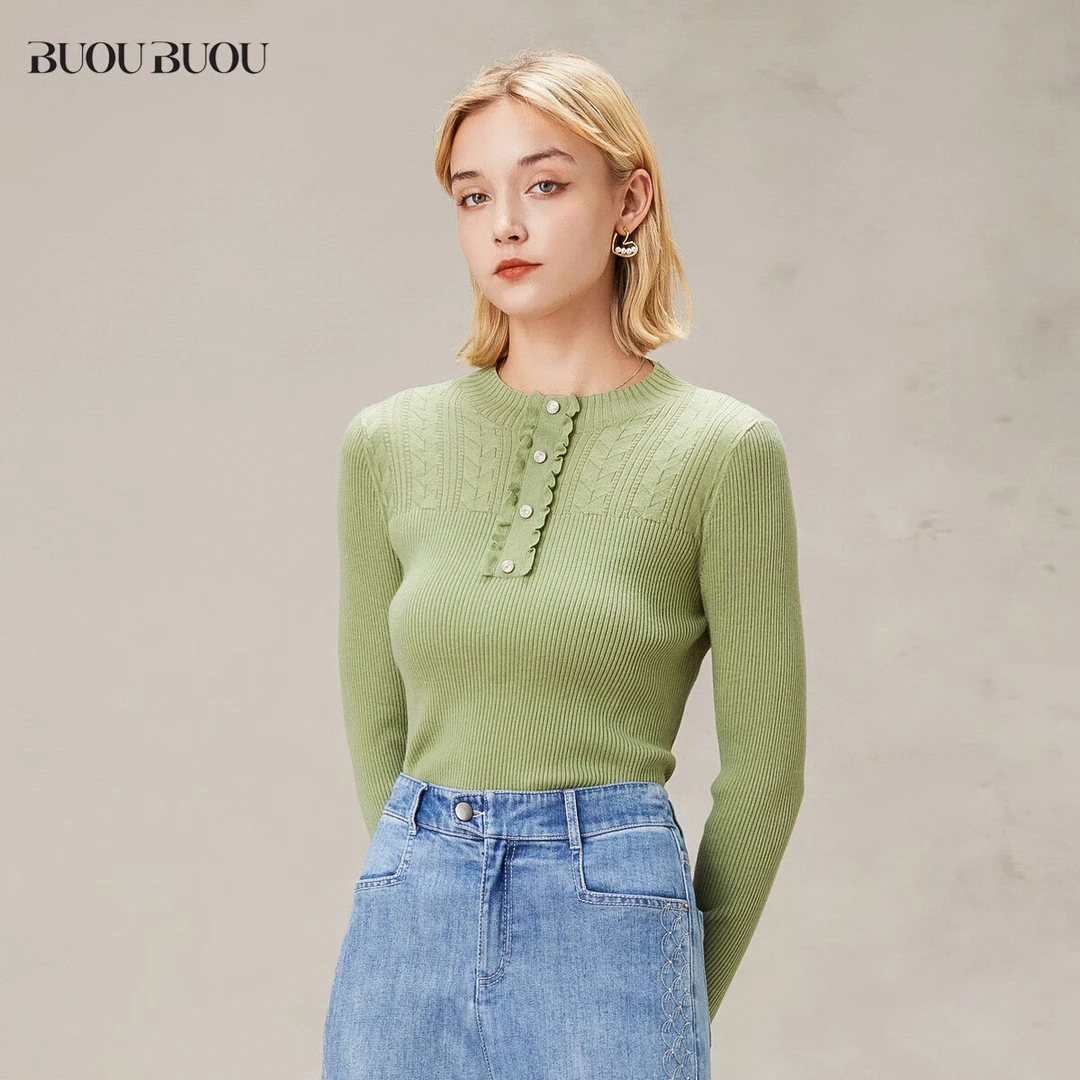 【情人节专属】BuouBuou圆领百搭木耳立体装饰针织毛衫女DI4A901