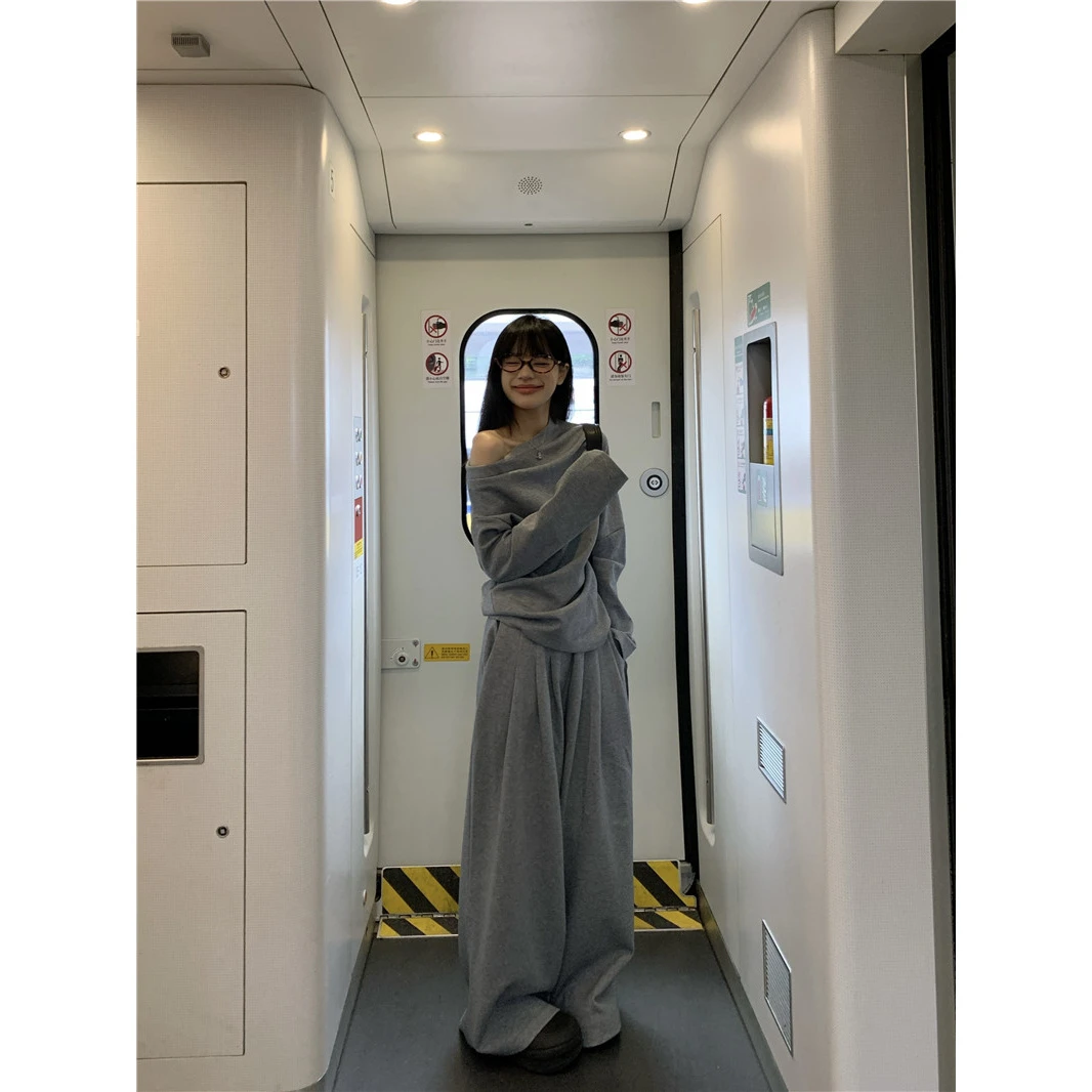 灰色慵懒风斜肩套头长袖卫衣高腰宽松阔腿裤套装女时尚休闲两件套
