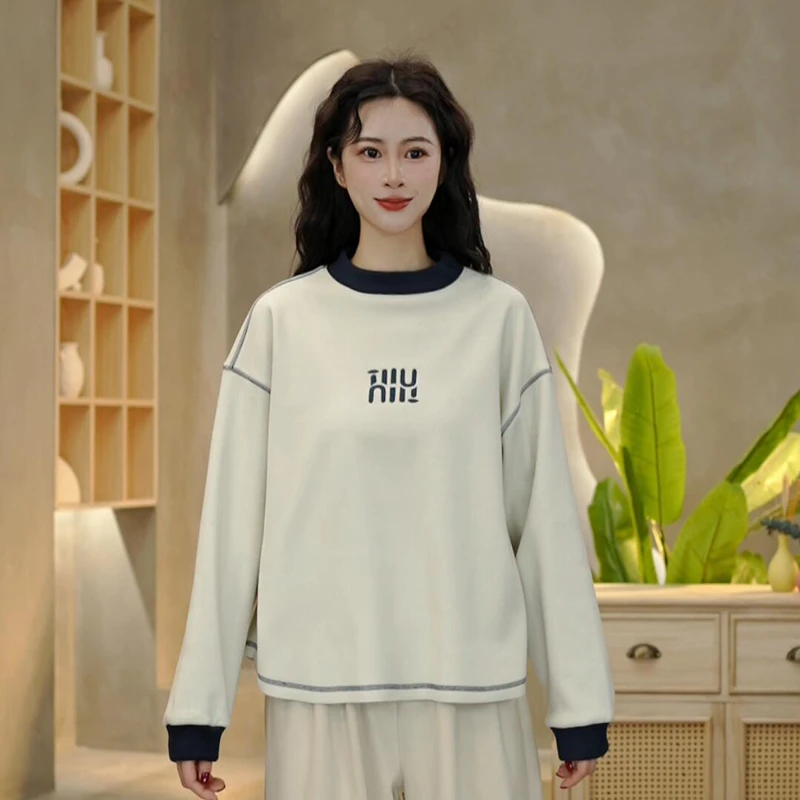 6653 秋冬新款纳米绒加绒加厚圆领字母刺绣卫衣时尚百搭上衣