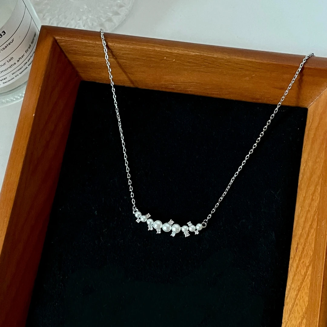 非金属合成锆石项链 玫瑰同款白月珠光锁骨项链轻奢高级气质