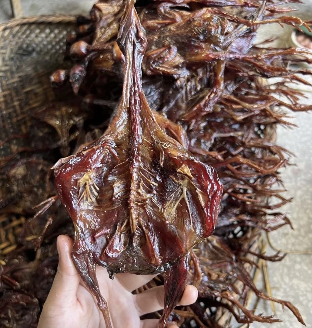 【新号福利】湖南特产柴火烟熏腊味鹌鹑山鸡