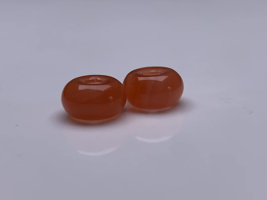 纯天然南红文玩配饰面包圈