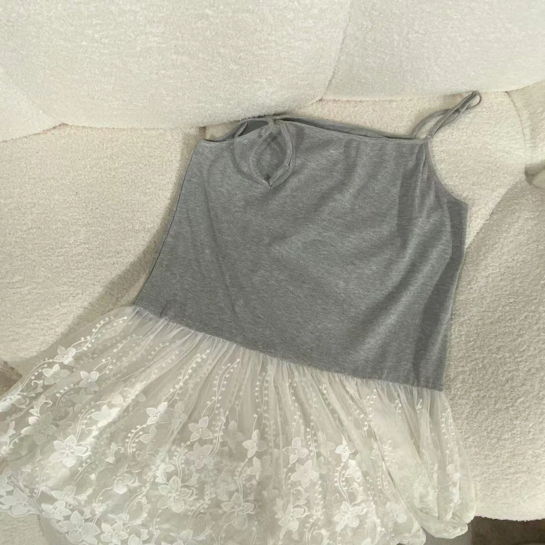 infobyfive2024秋冬新款拼接蕾丝吊带连衣裙2DJ2102