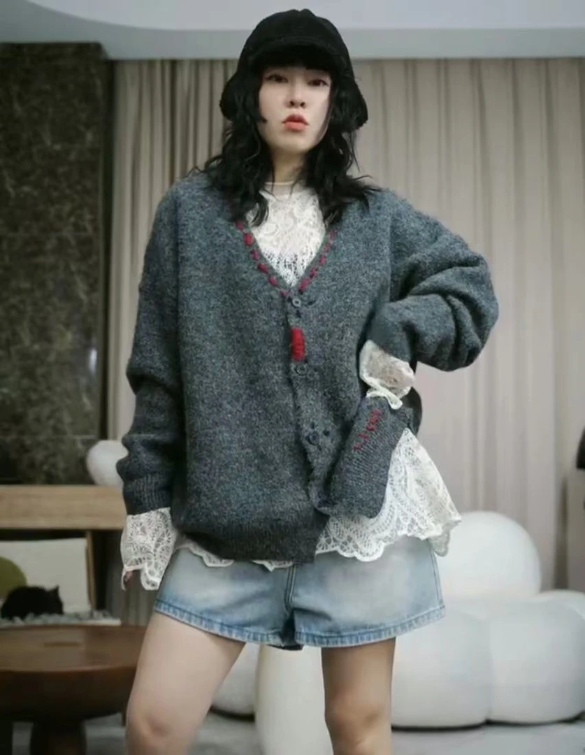 infobyfive福利冬季新款复古小心机开衫毛衣2DK0209