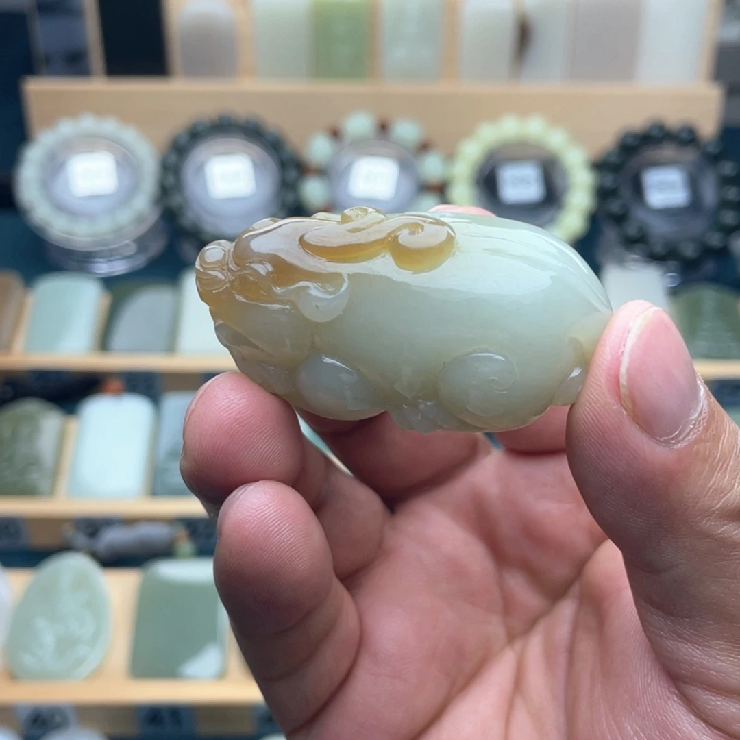 和田玉挂件未镶嵌