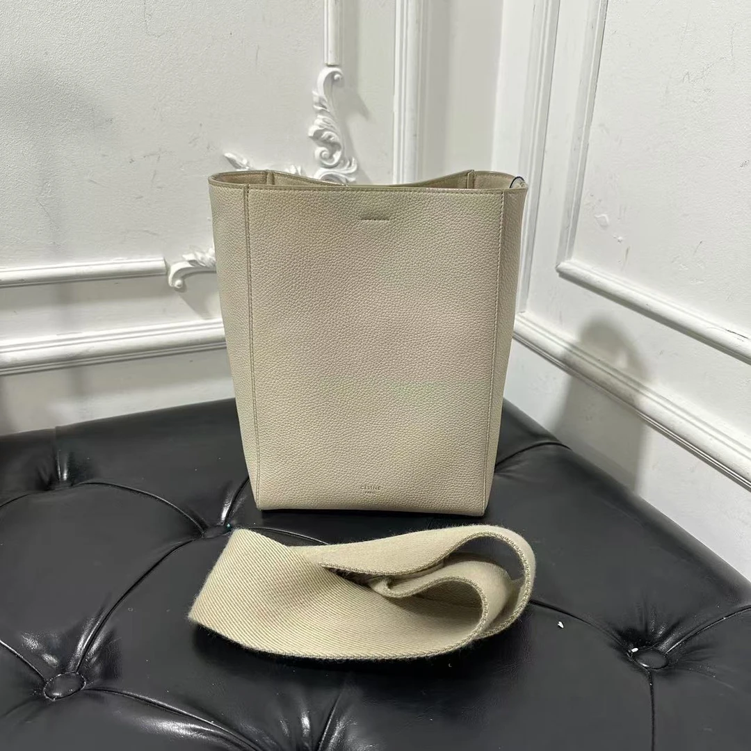 Celine/思琳 单肩包 小号水桶 jm6300/2410