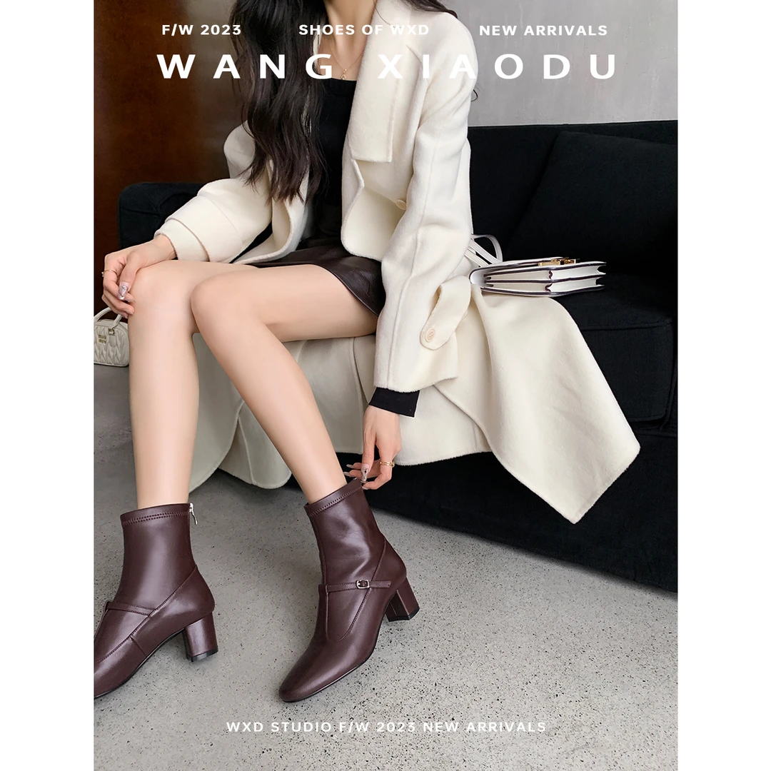 【王小毒】胶片日记●羊皮高跟短靴女一字扣圆头粗跟真皮瘦瘦靴百搭