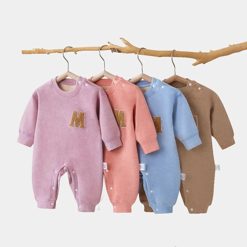 德绒连体衣婴儿衣服冬季宝宝睡衣冬装打底内衣保暖哈衣爬服冬初生