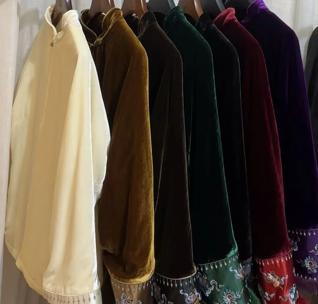 娜家丝绒刺绣棉服NJA(01100)