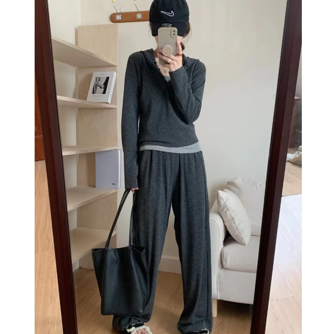 灰色直筒三件套秋冬女慵懒纸片人吊带连帽上衣高腰阔腿裤显瘦春秋