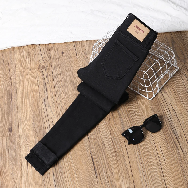 黑色小脚牛仔裤女2025秋冬加绒加厚高腰显瘦弹力修身百搭铅笔裤子