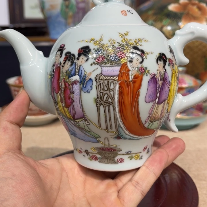 壶手工制作工艺品等