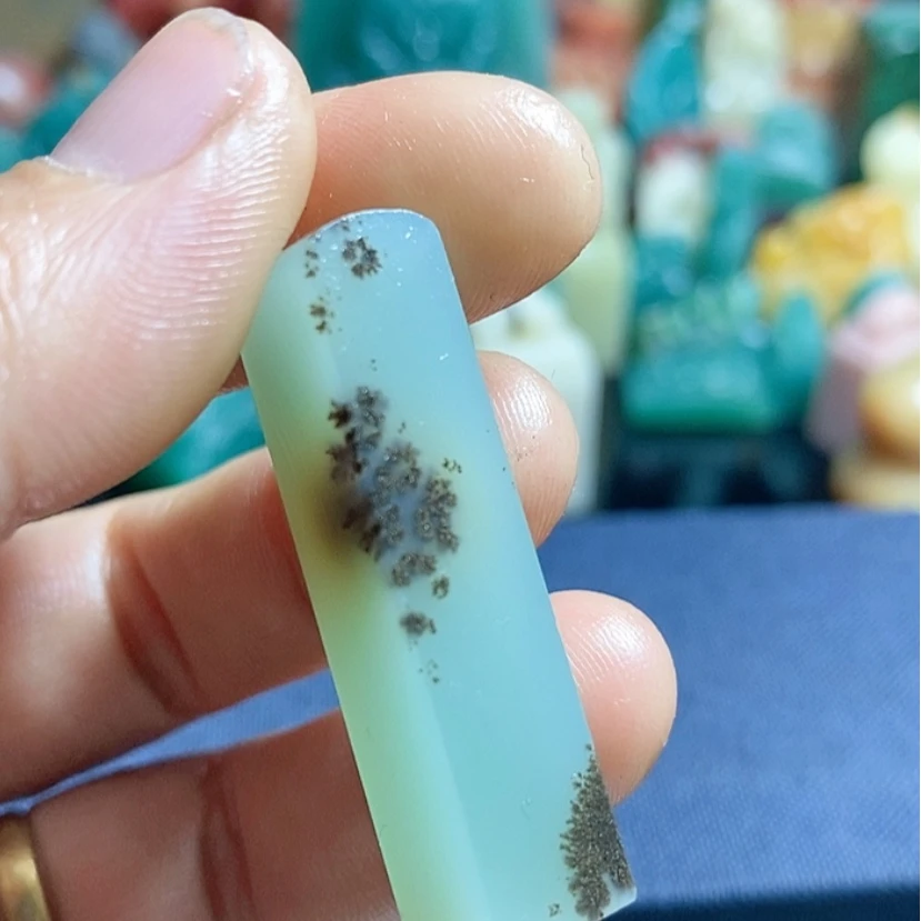 【闪购商品】老挝石