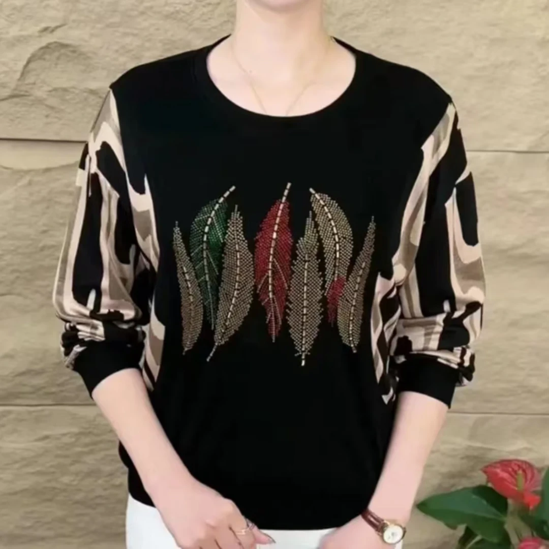 大码宽松200斤洋气秋季长袖T恤中年妈妈女装圆领烫钻显瘦打底女