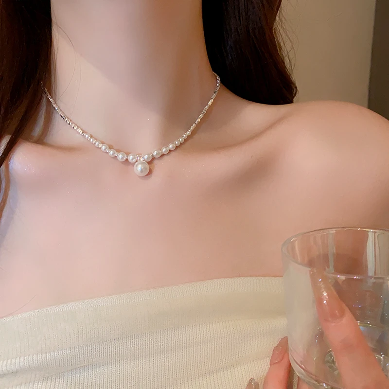 合金仿珍珠项链仿珍珠项链小众轻奢女气质配饰爆款网红项链女