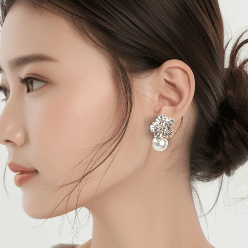 合金耳饰 时尚百搭简约精致气质女轻奢复古法式冬季恋歌雪花耳环~