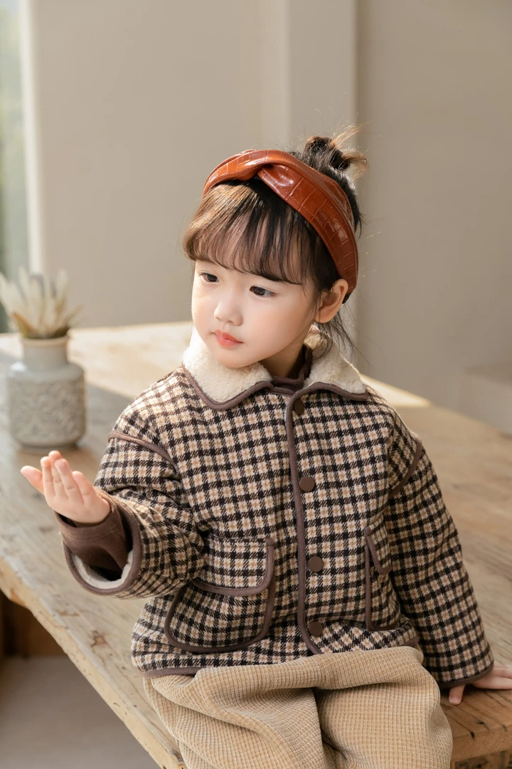 秋冬儿童男童女童韩版洋气百搭加厚加绒格子外套小童宝宝冬季保暖