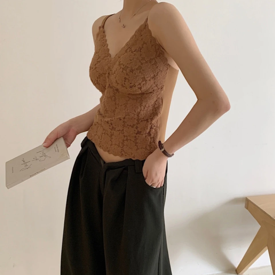 曼娜莎【高颜值】高奢蕾丝镂空速暖轻裸无感养护杯透气百搭带杯背心