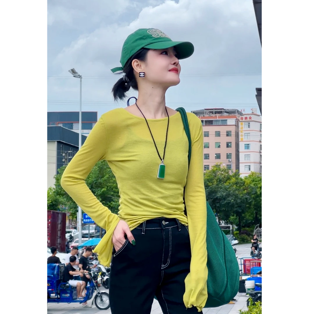 圆领长袖T恤女时尚百搭女士纯色上衣休闲套头修身T恤{卡}A0812