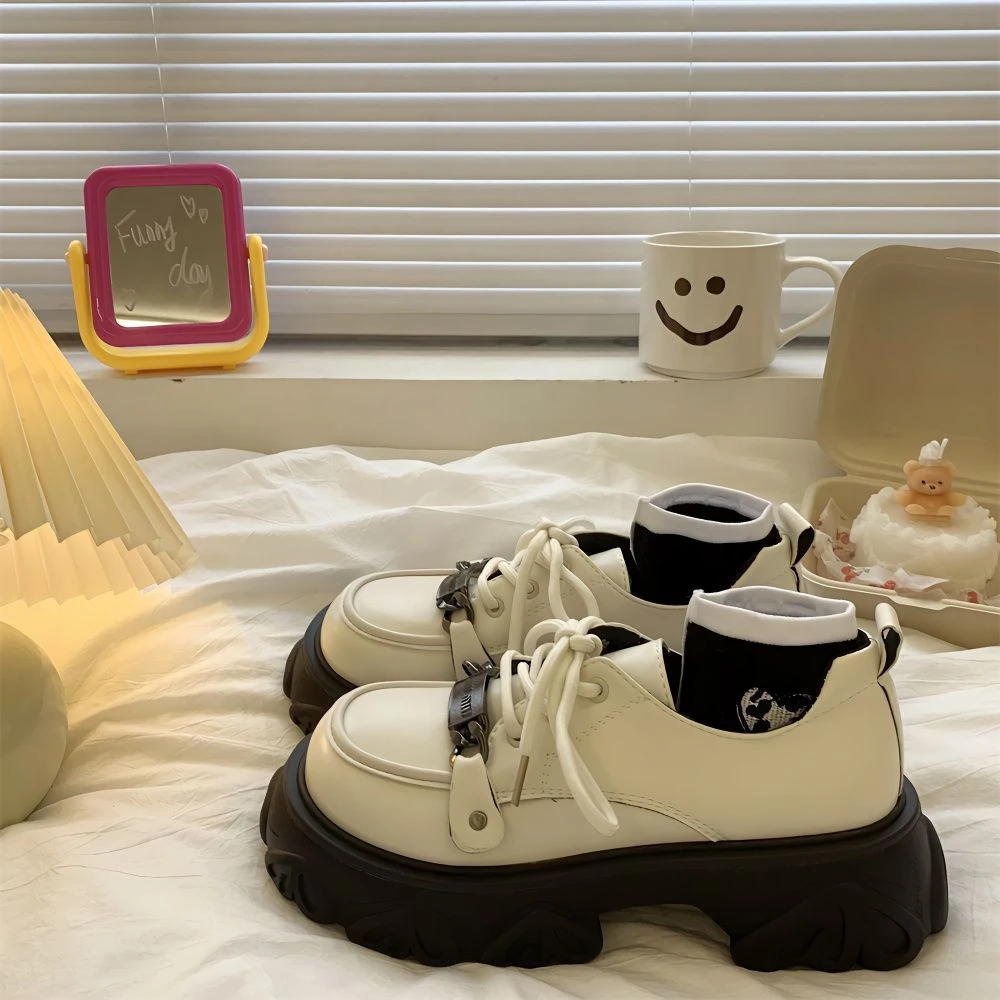 复古英伦风小皮鞋女2022年秋冬新款小众设计感韩版百搭ins潮单鞋