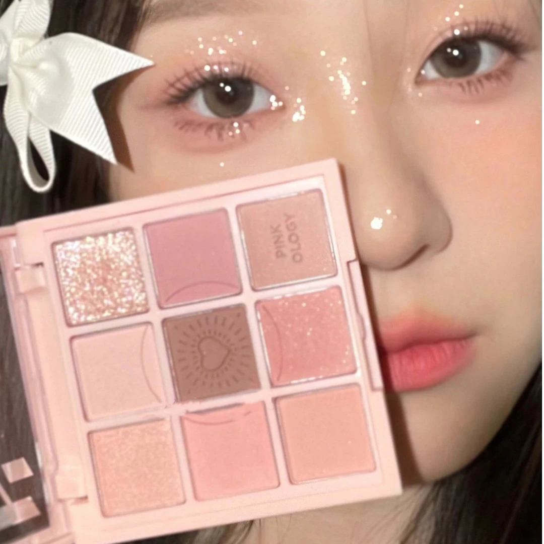 九色爱心眼影九宫格哑光珠光夏天奶茶紫蜜桃粉色系清新初学者裸妆