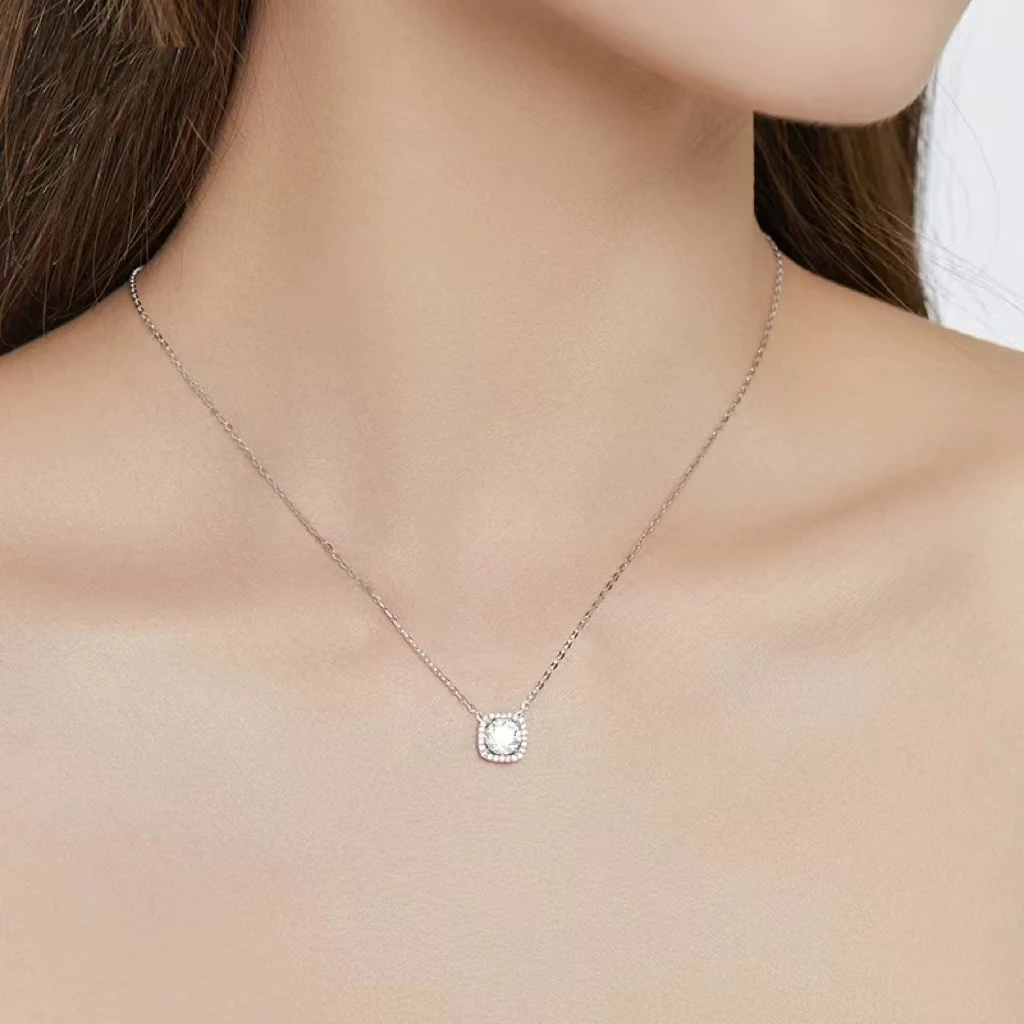 钛钢项链 轻奢小众设计感方糖高级显气质礼服百搭项链P201