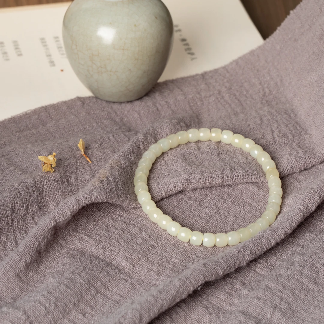 由子野【娉婷】6mm直切角 老料和田玉手串