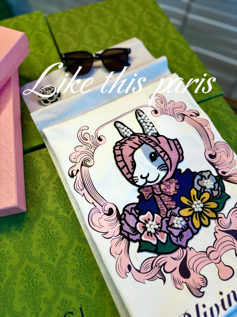 1【兔夫人】重工3D立体手工绘画短袖 2025夏季百搭设计师款