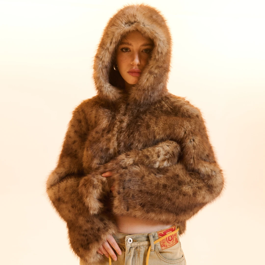 人造皮草 Cozydoll棕巧色慵懒连帽保暖环保仿皮草女