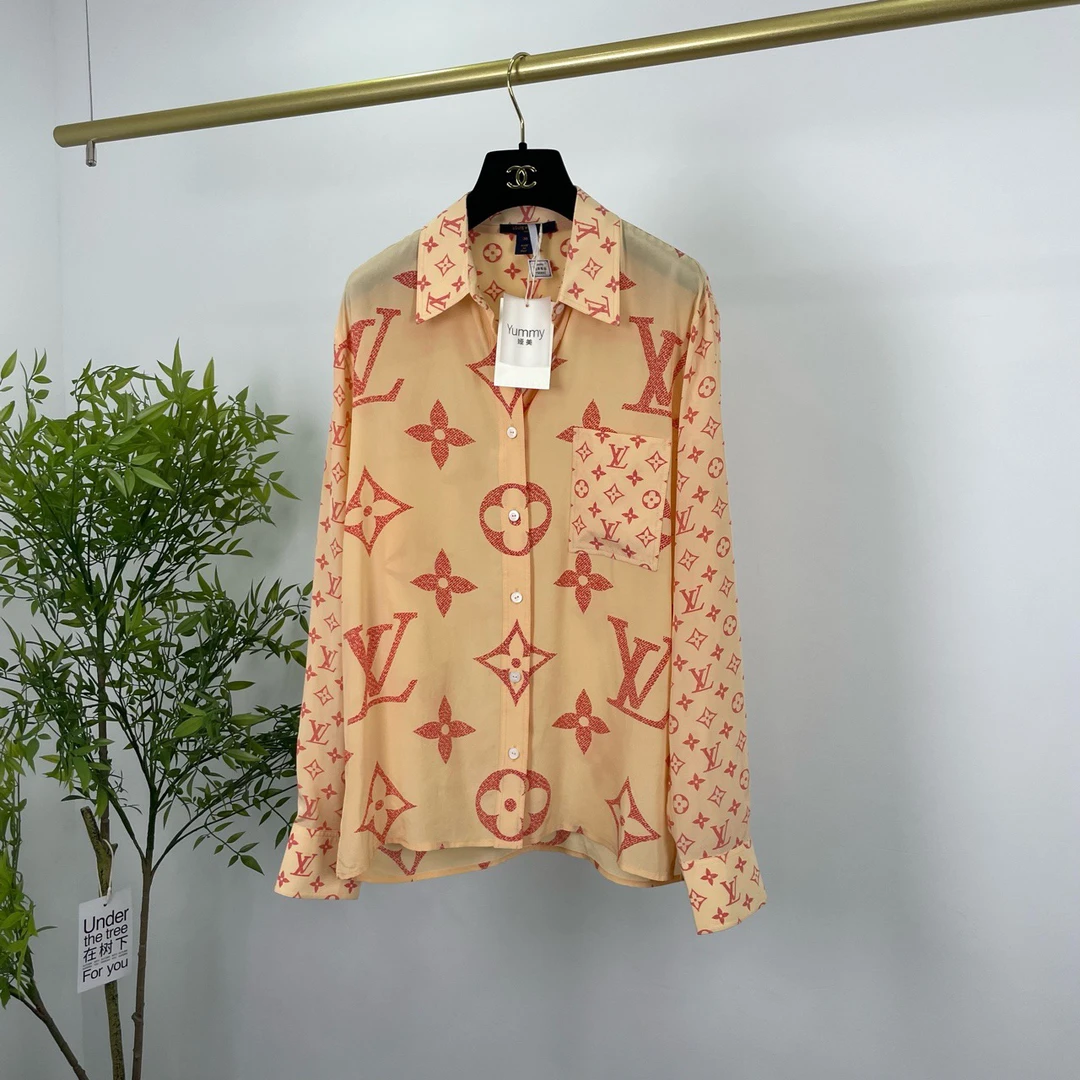 Louis Vuitton LV 老花满印真丝衬衫 36码/98新/无配件 YM0683