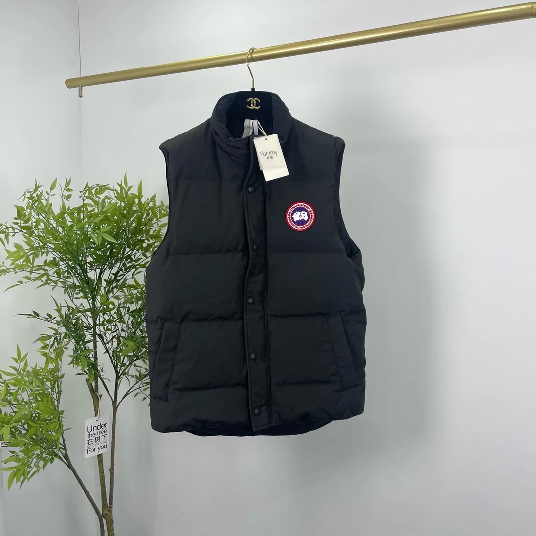 Canada Goose 加拿大鹅 羽绒马甲 M码/95新/无配件 YM0622