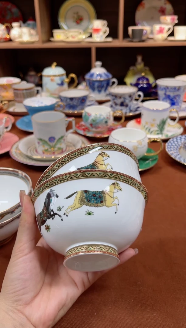 【闪购商品】瓷片骏马2碗······