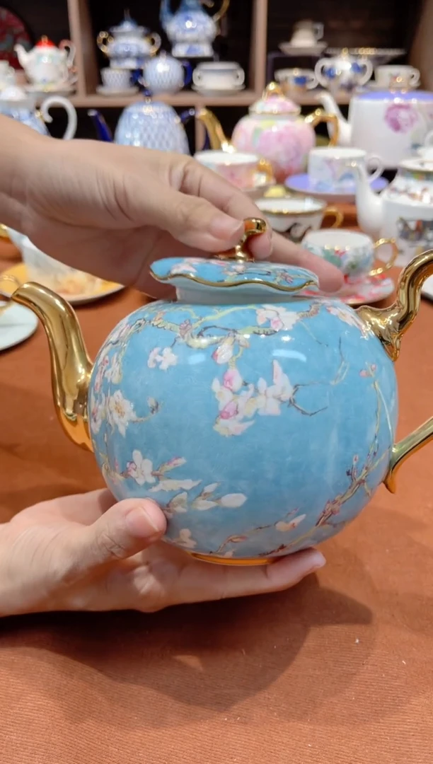 【闪购商品】瓷片杏花水壶······