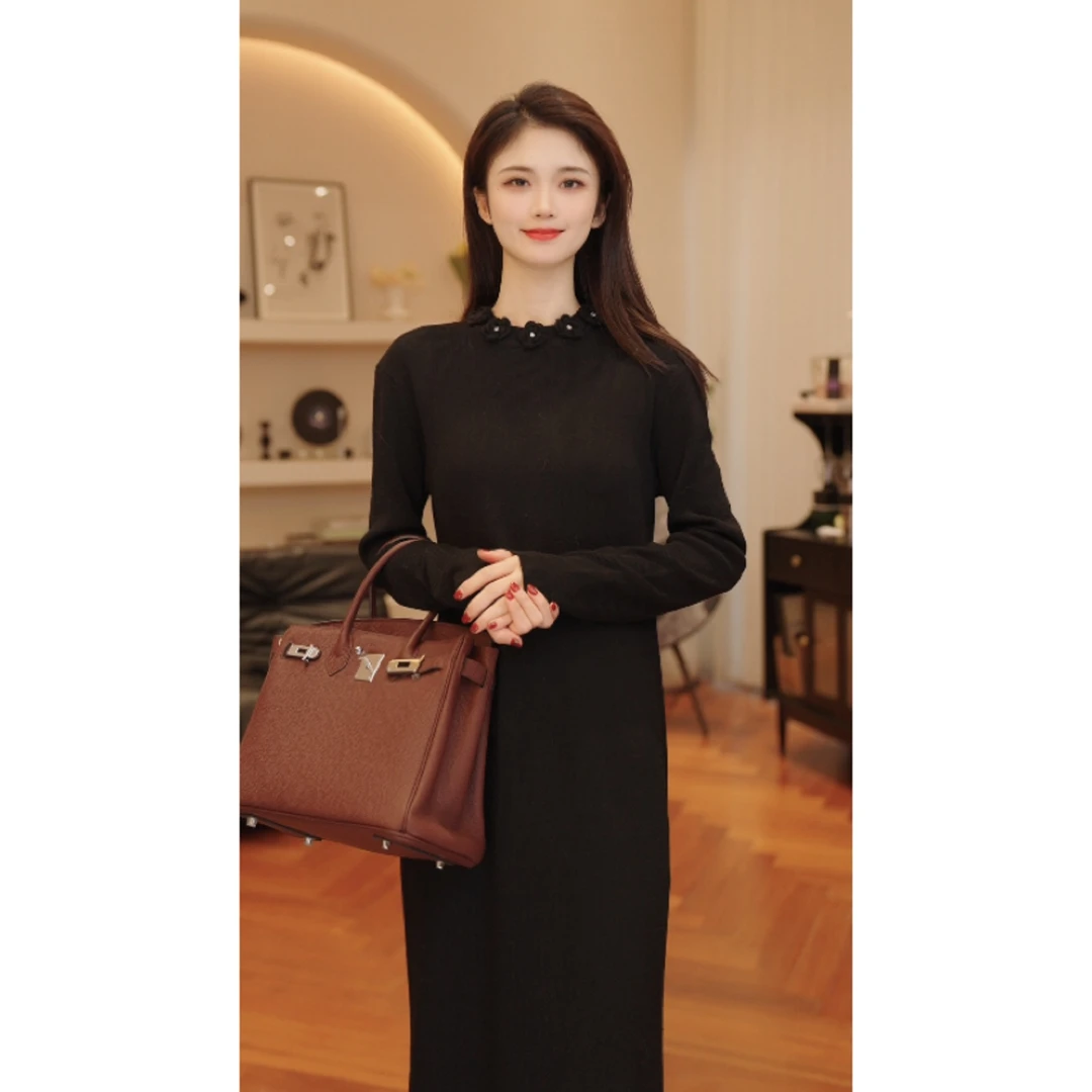 THE MENG【回眸】绵羊毛圆领长袖纯色针织打底连衣裙#M244G0032