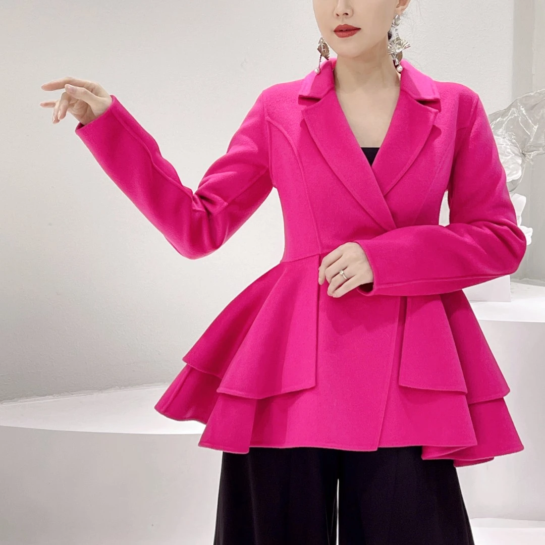 #高定系列#酱玫红色收腰荷叶边捏褶60羊绒短款双面呢外套洋气气质