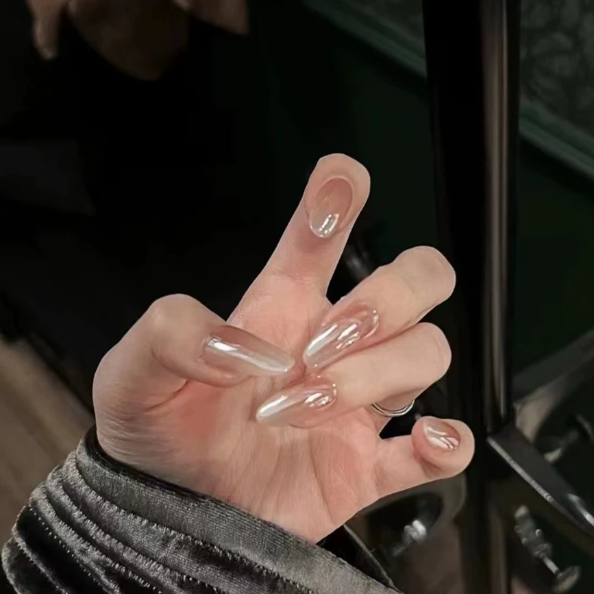 【三千瓦】海莉同款渐变轻奢美甲穿戴甲温柔气质指甲贴纯欲显白