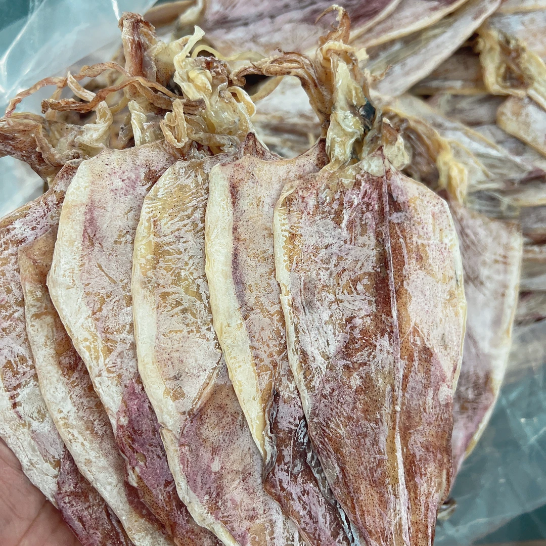 A2阳江干烧烤专用碳烤海鲜干货芥末手撕淡干干大号鱿鱼干