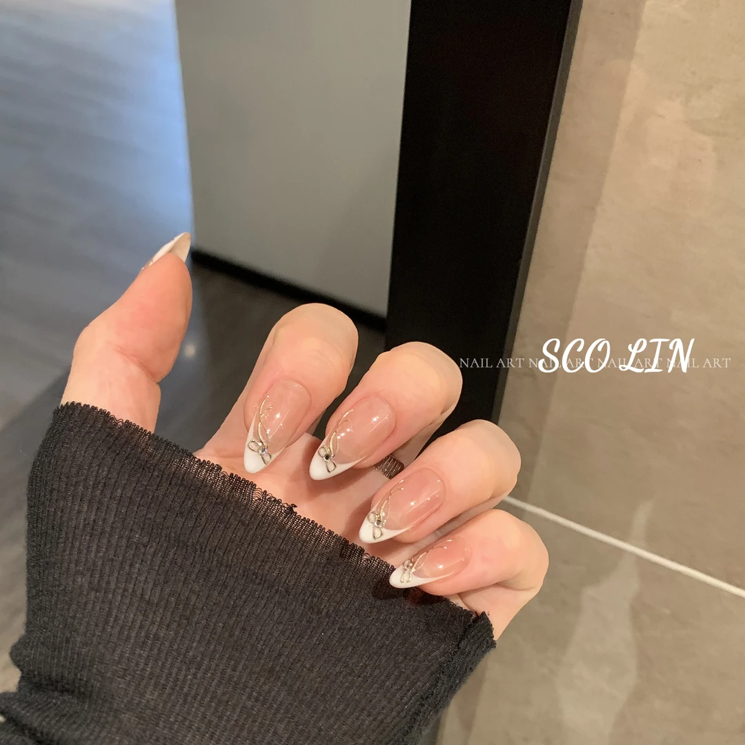 ScoLin【丝月镜】手工定制穿戴甲ins温柔钻球长椭圆芭蕾美甲蝴蝶