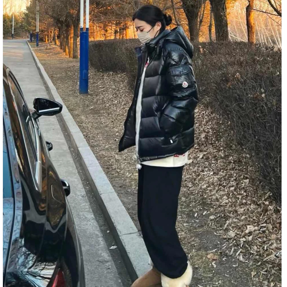 全新未使用 MONCLER 小花6娜TP006283 MAYA短款羽绒服 黑色