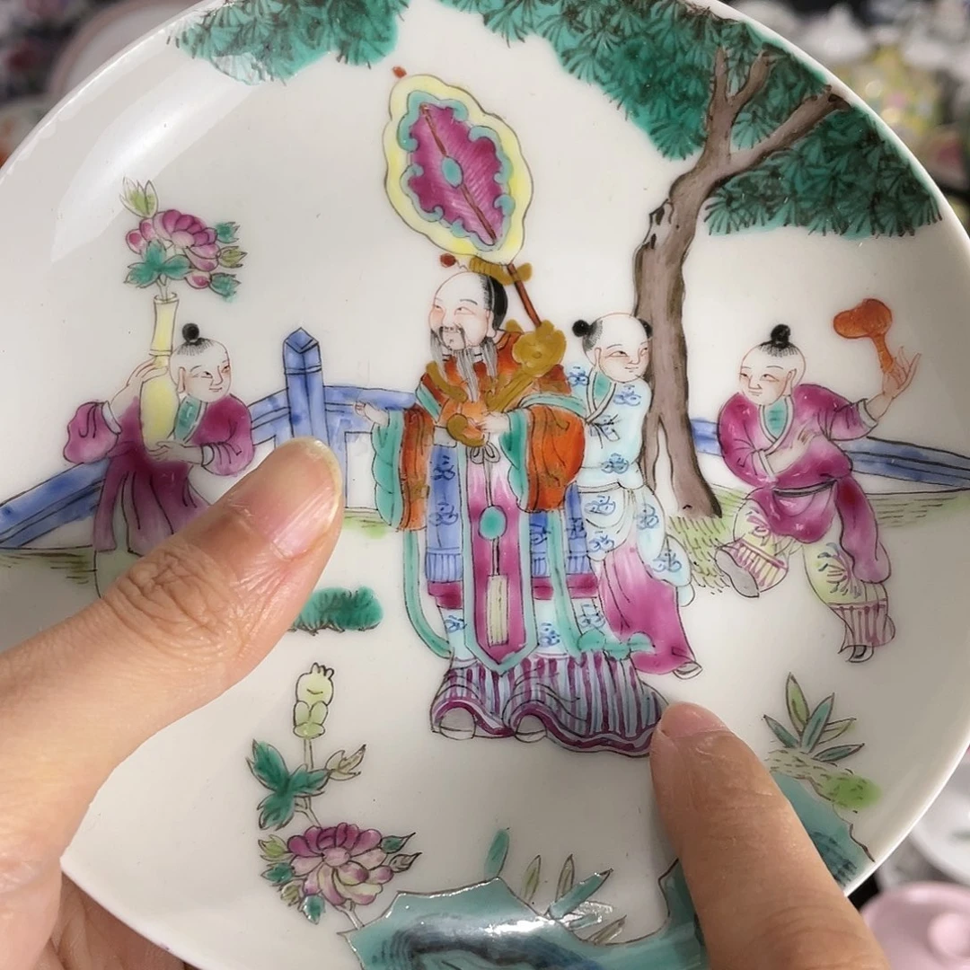 摆件今天爱吃大米饭