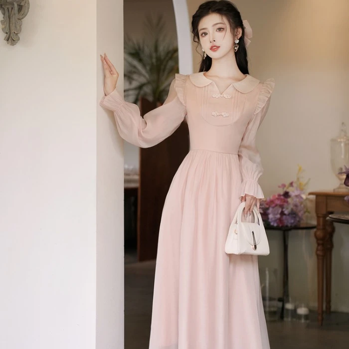 秋季女装2023新中式复古盘扣娃娃领长袖连衣裙粉色甜美温柔风6638
