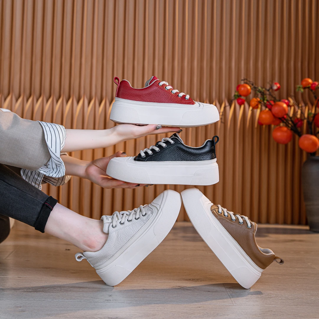 B213厚底小白鞋女2024年秋冬新款时尚休闲运动鞋舒适轻便板鞋