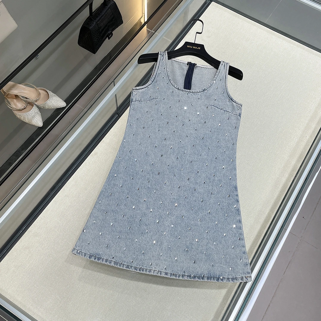 夏季水洗做旧重工烫钻U型领直筒短款牛仔背心连衣裙AL1842