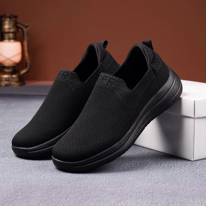 新式布鞋黑色软底飞织布鞋轻便透气吸汗男士一脚蹬布鞋老北京布鞋