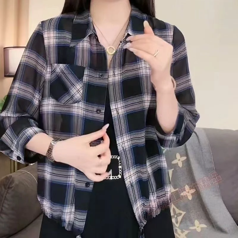 格子衬衫撞色外套夏季2024新款气质宽松休闲薄款开衫防晒九分袖