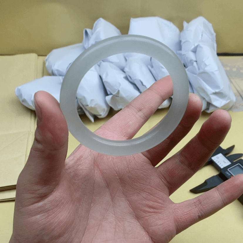 【闪购商品】石英质玉手镯未镶嵌5758