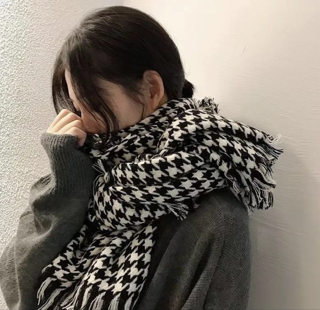 千鸟格长款黑白格子网红爆款秋冬季保暖围脖百搭时尚学生长款优雅