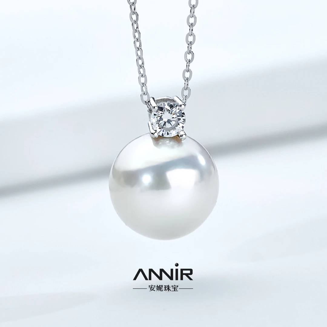 “戴妃”龙珠吊坠 11-12mm 1927H00DY（S925银链）